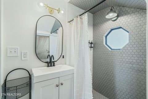 Tiny photo for 149 Fort Ave, Knoxville, TN 37920 (MLS # 1334818)