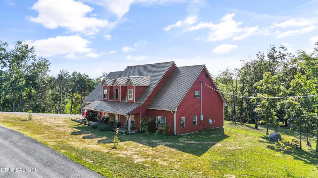 Photo of 1842 Chapel Rd, Sevierville, TN 37876 (MLS # 1356544)
