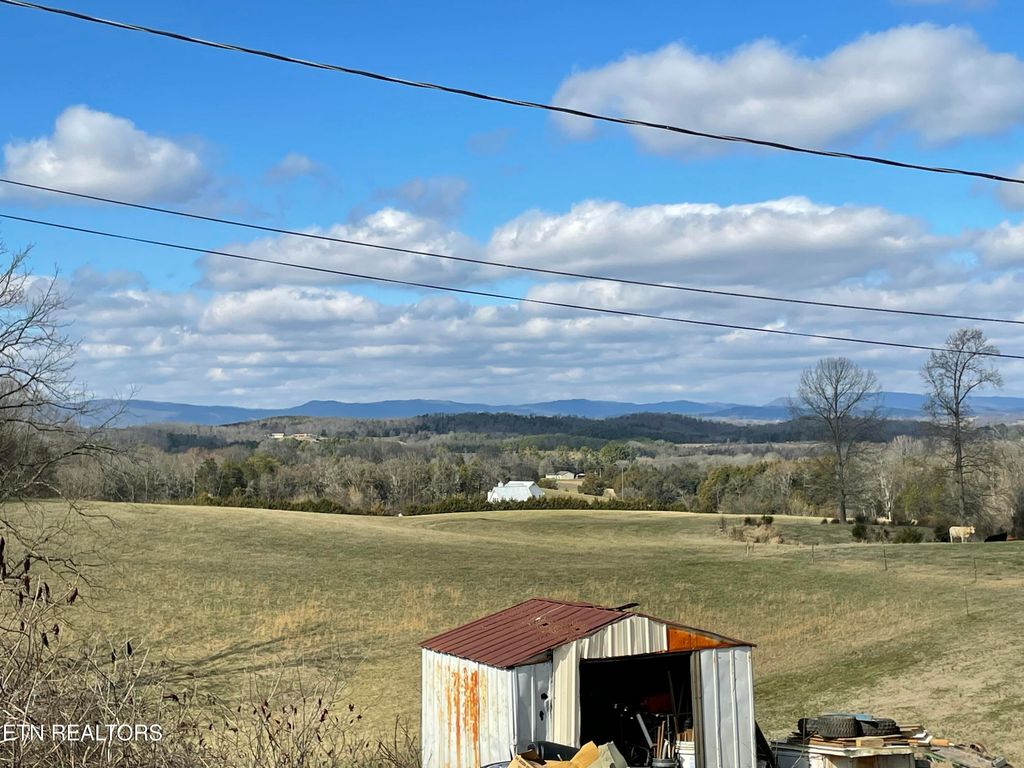 Photo of 3254 Blue Springs Rd, Strawberry Plains, TN 37871 (MLS # 1292674)