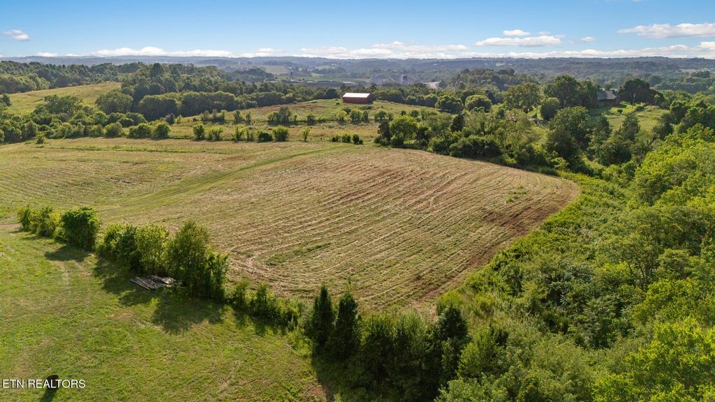 Photo of 2167 Hiwassee Rd, Sweetwater, TN 37874 (MLS # 1309522)