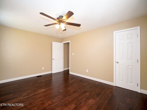 Tiny photo for 121 Shady Rd, Oliver Springs, TN 37840 (MLS # 1357468)
