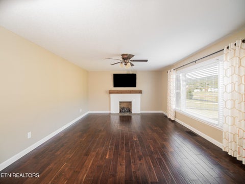 Tiny photo for 121 Shady Rd, Oliver Springs, TN 37840 (MLS # 1357468)
