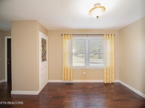 Tiny photo for 121 Shady Rd, Oliver Springs, TN 37840 (MLS # 1357468)