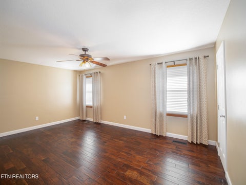 Tiny photo for 121 Shady Rd, Oliver Springs, TN 37840 (MLS # 1357468)