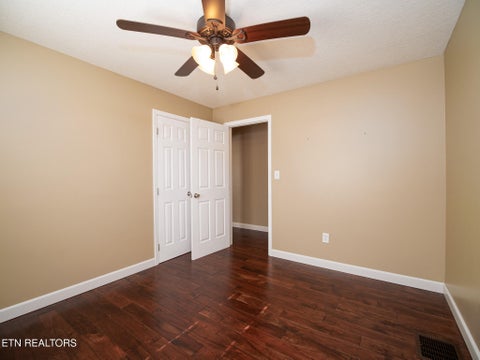Tiny photo for 121 Shady Rd, Oliver Springs, TN 37840 (MLS # 1357468)