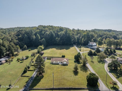 Tiny photo for 121 Shady Rd, Oliver Springs, TN 37840 (MLS # 1357468)
