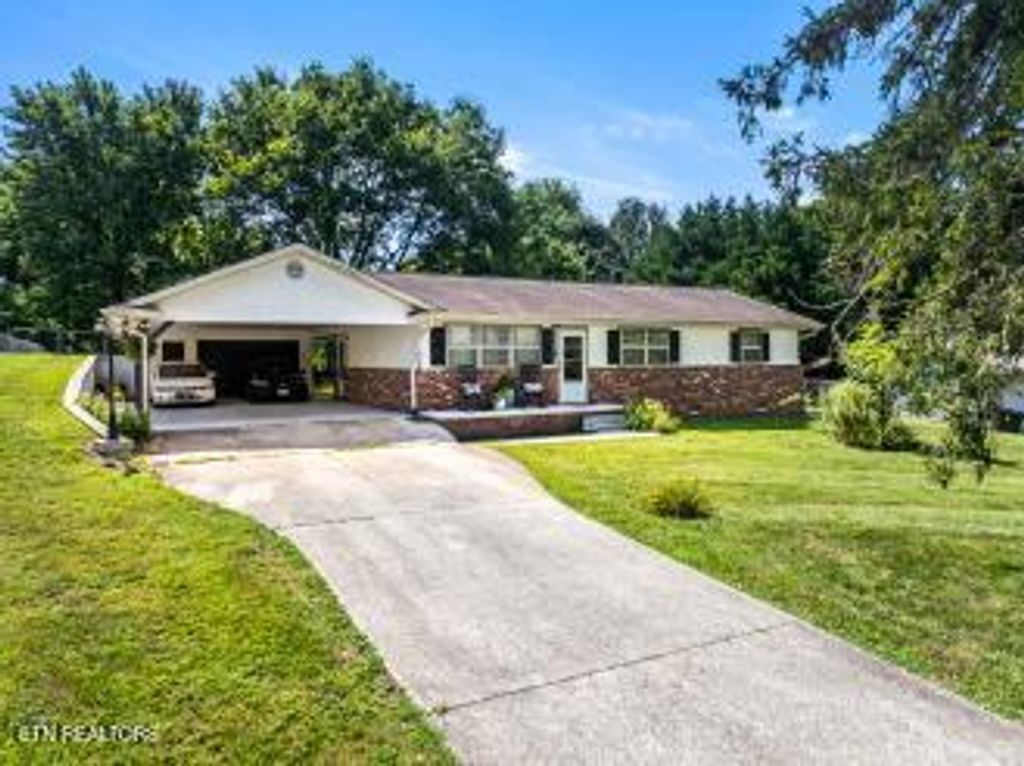 Photo of 3025 Meadowview Drive, Kingston, TN 37763 (MLS # 1308734)