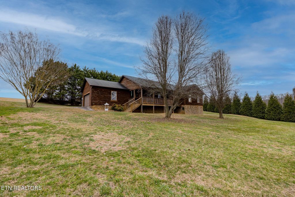 Photo of 124 Holston Acres Drive, Rutledge, TN 37861 (MLS # 1330665)