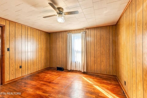 Tiny photo for 130 Walnut Lane, Rutledge, TN 37861 (MLS # 1360376)