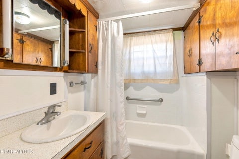 Tiny photo for 130 Walnut Lane, Rutledge, TN 37861 (MLS # 1360376)