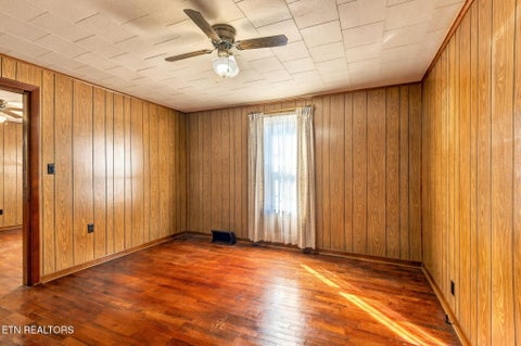 Tiny photo for 130 Walnut Lane, Rutledge, TN 37861 (MLS # 1360376)