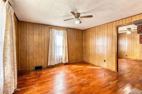 Tiny photo for 130 Walnut Lane, Rutledge, TN 37861 (MLS # 1360376)