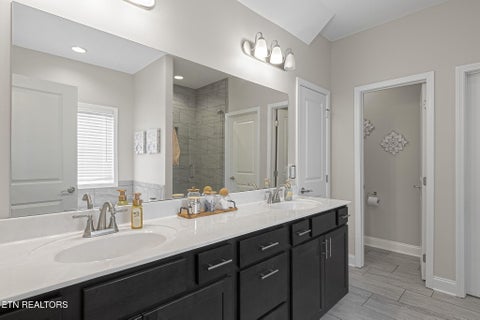 Tiny photo for 102 Pineberry West Rd, Oak Ridge, TN 37830 (MLS # 1351782)