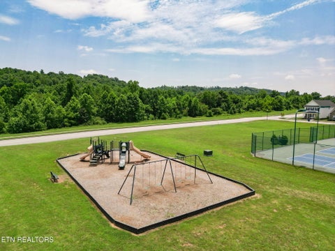 Tiny photo for 102 Pineberry West Rd, Oak Ridge, TN 37830 (MLS # 1351782)