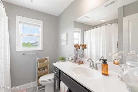 Tiny photo for 102 Pineberry West Rd, Oak Ridge, TN 37830 (MLS # 1351782)