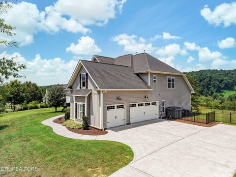 Tiny photo for 102 Pineberry West Rd, Oak Ridge, TN 37830 (MLS # 1351782)