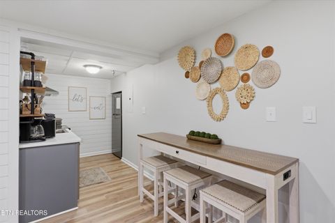 Tiny photo for 413 Baskins Creek Rd #APT 606, Gatlinburg, TN 37738 (MLS # 1336868)