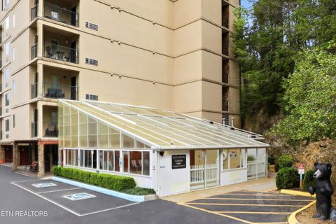 Tiny photo for 413 Baskins Creek Rd #APT 606, Gatlinburg, TN 37738 (MLS # 1336868)