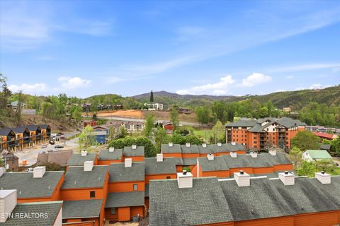 Tiny photo for 413 Baskins Creek Rd #APT 606, Gatlinburg, TN 37738 (MLS # 1336868)