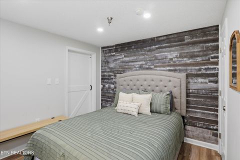 Tiny photo for 413 Baskins Creek Rd #APT 606, Gatlinburg, TN 37738 (MLS # 1336868)