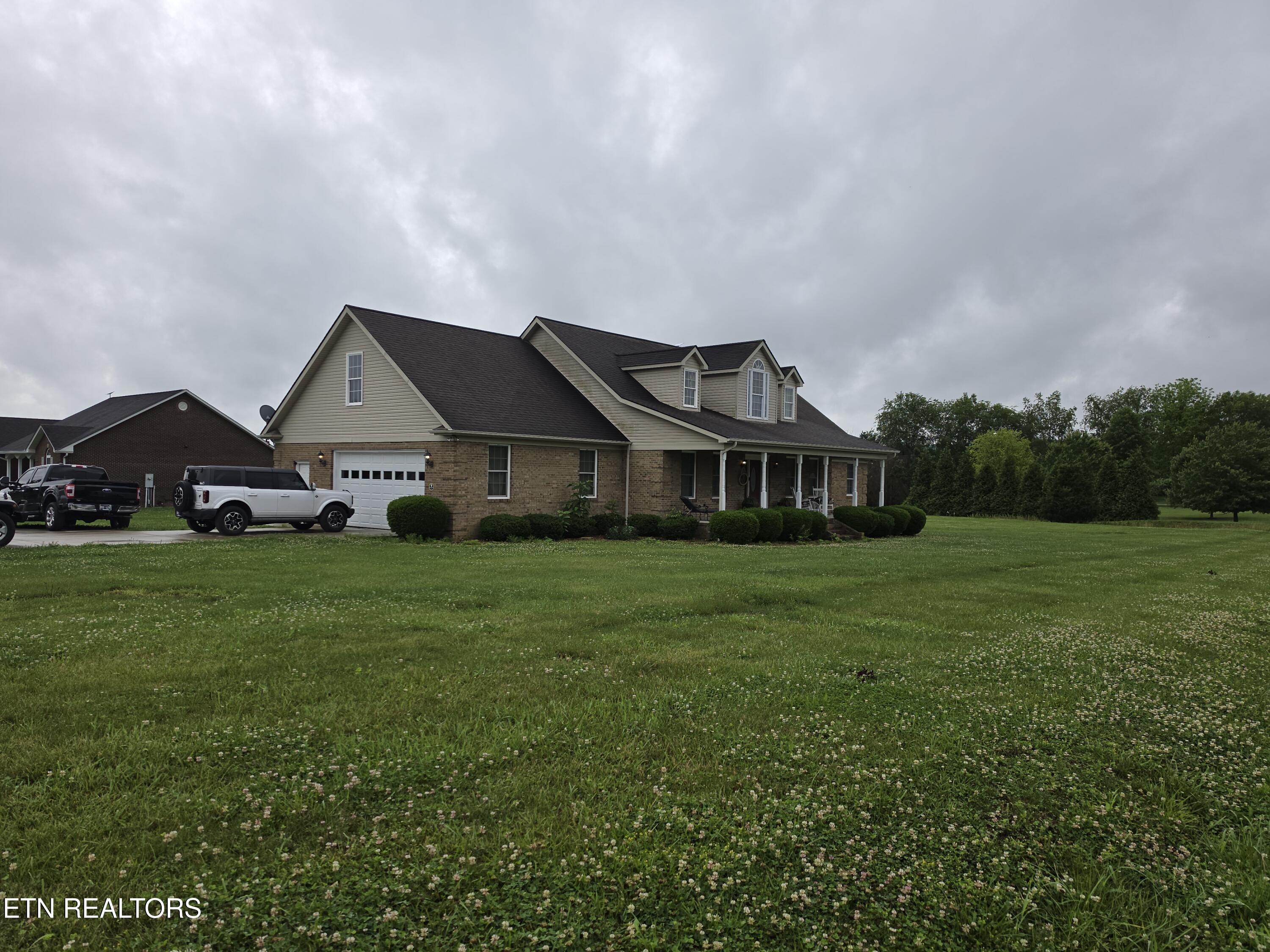 104 Dove Lane