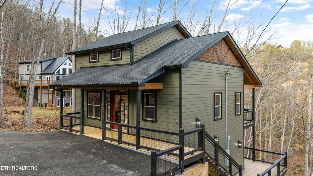 Photo of 2609 Whipoorwill Hill Way, Sevierville, TN 37862 (MLS # 1315796)