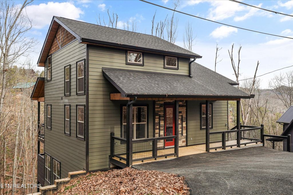 Photo of 2609 Whipoorwill Hill Way, Sevierville, TN 37862 (MLS # 1315796)