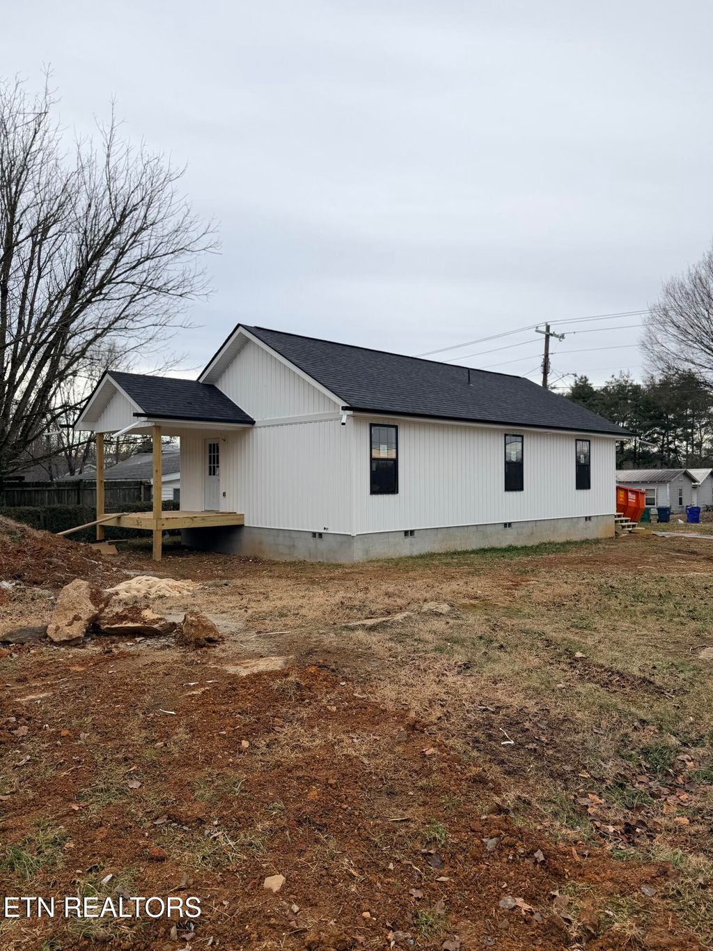 Photo of 734 Seymour St, Morristown, TN 37813 (MLS # 1324390)