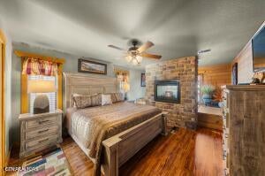 Tiny photo for 712 Still Hill Way, Gatlinburg, TN 37738 (MLS # 1330809)