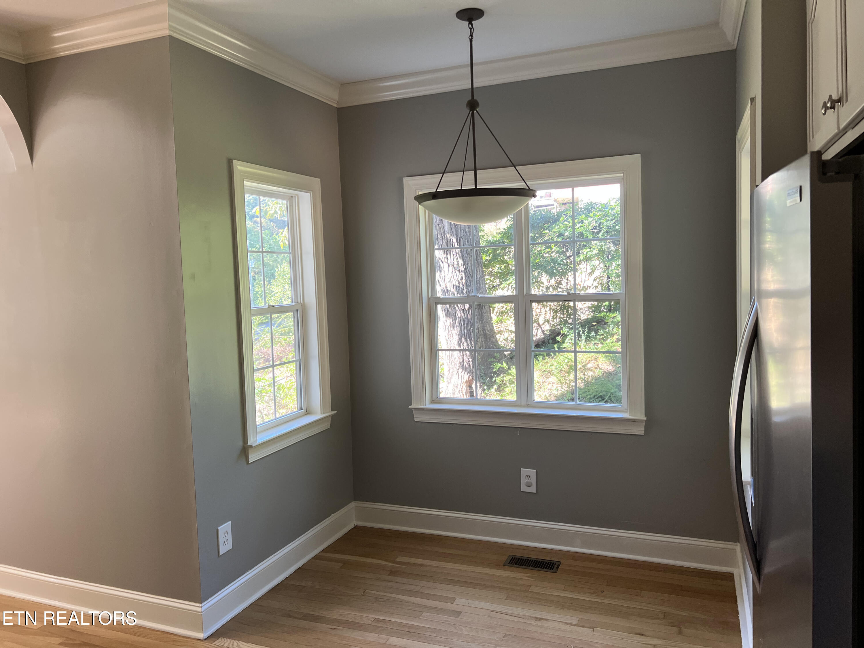 Chattanooga, Tennessee 37405, United States, 3 Bedrooms Bedrooms, ,2 BathroomsBathrooms,Residential,Active,219829