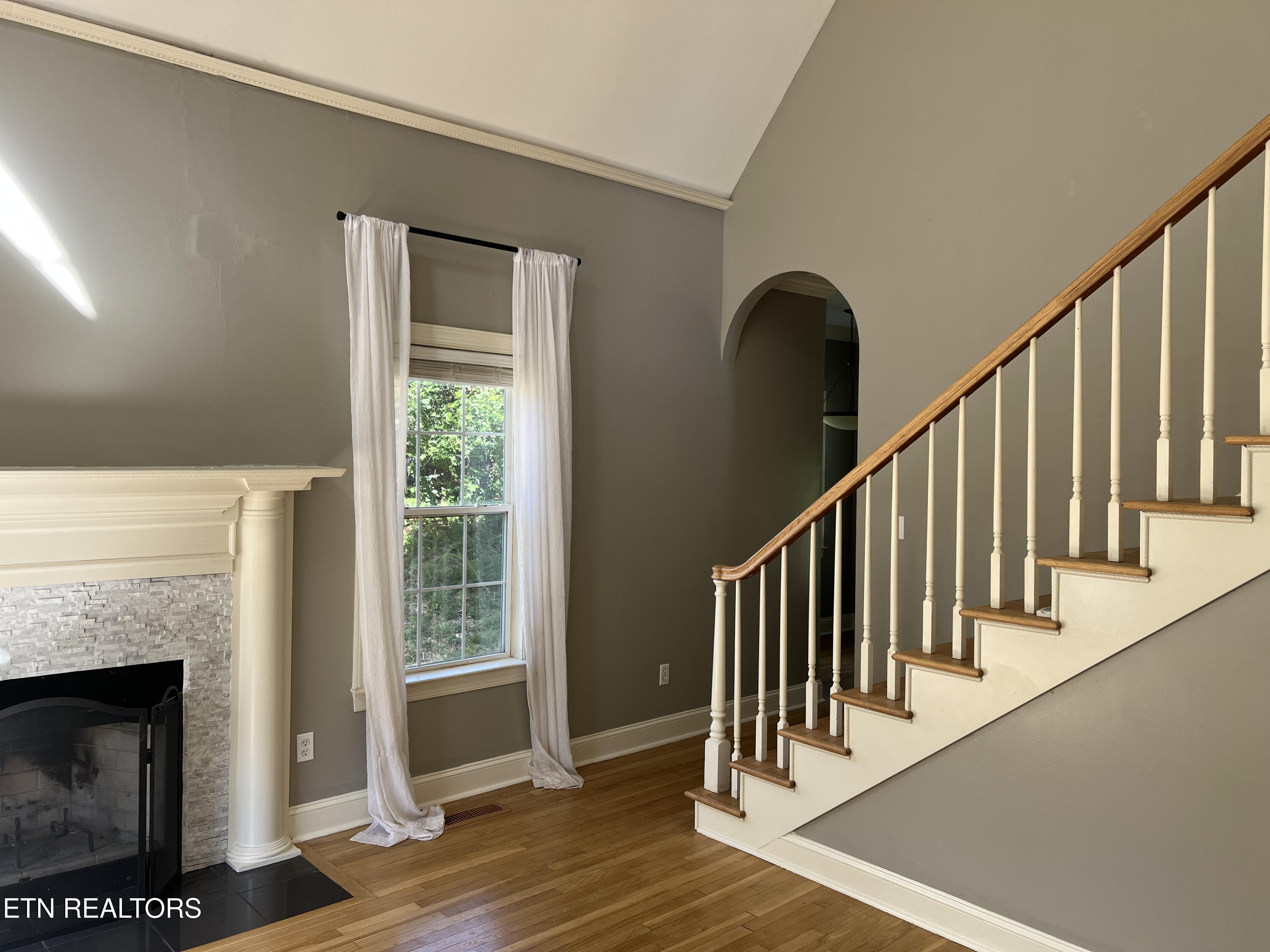 Chattanooga, Tennessee 37405, United States, 3 Bedrooms Bedrooms, ,2 BathroomsBathrooms,Residential,Active,219829