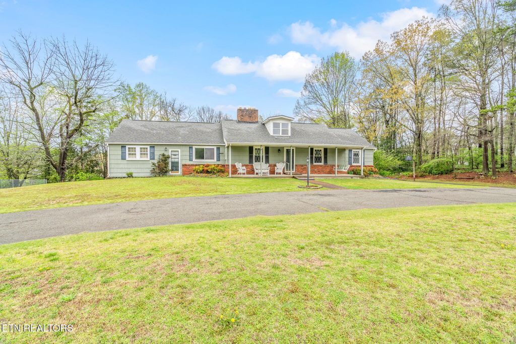 Photo of 942 Patton Ferry Rd, Kingston, TN 37763 (MLS # 1295909)
