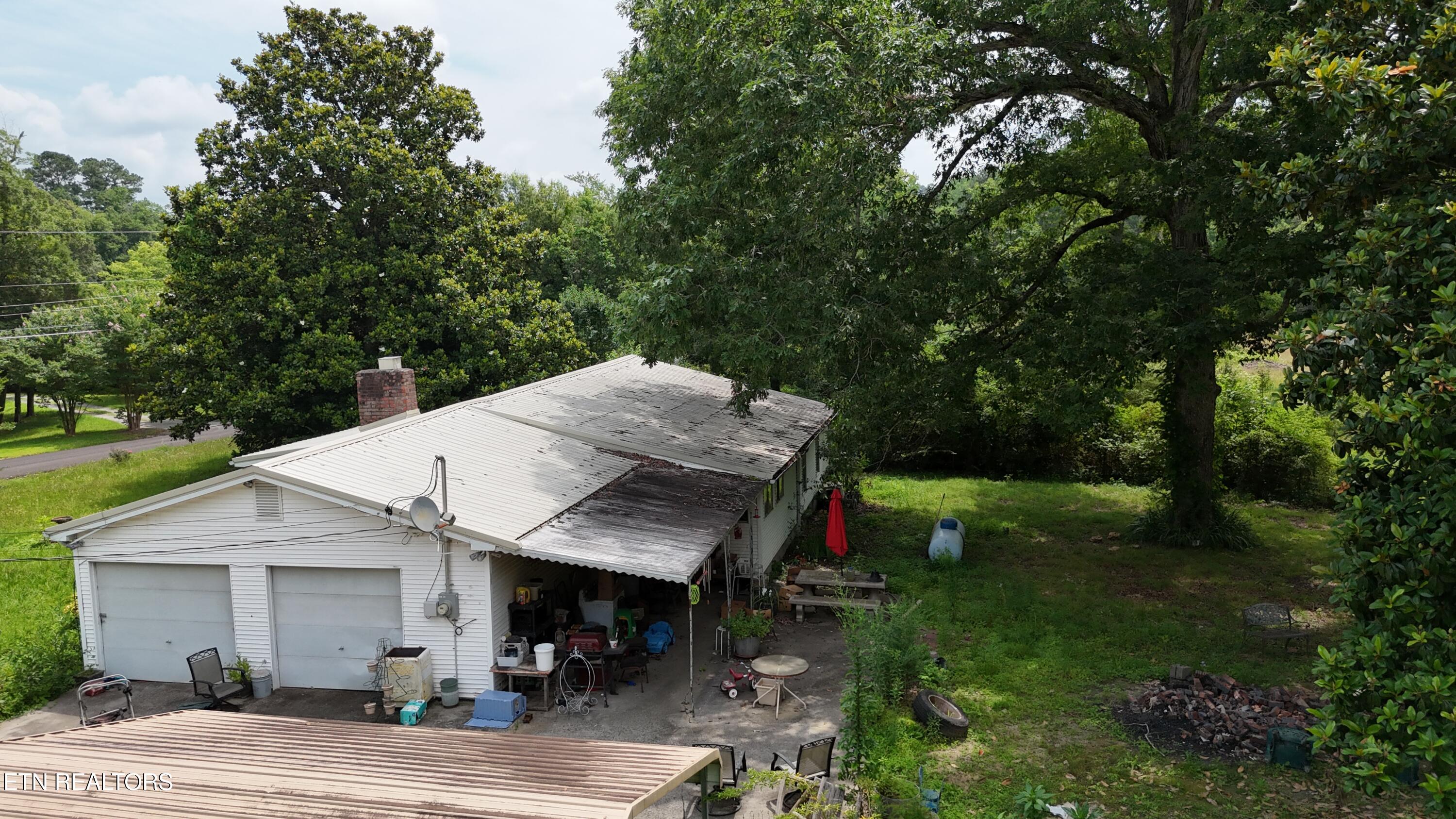393 SW Sim Goodwin Rd
