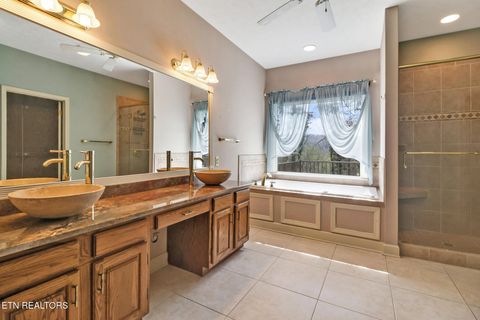 Tiny photo for 105 W Melbourne Rd, Oak Ridge, TN 37830 (MLS # 1319206)