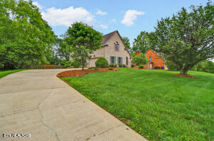105 W Melbourne Rd