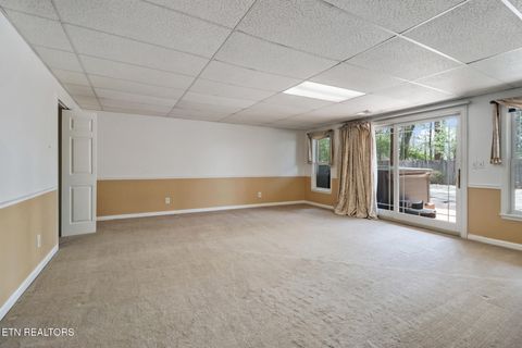 Tiny photo for 105 W Melbourne Rd, Oak Ridge, TN 37830 (MLS # 1319206)