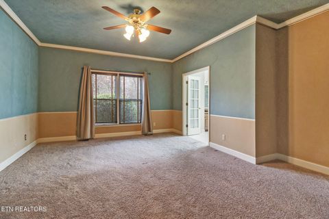 Tiny photo for 105 W Melbourne Rd, Oak Ridge, TN 37830 (MLS # 1319206)