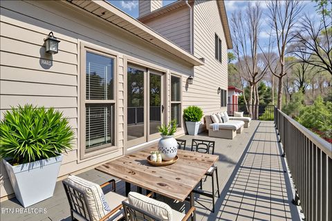 Tiny photo for 105 W Melbourne Rd, Oak Ridge, TN 37830 (MLS # 1319206)