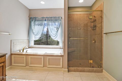 Tiny photo for 105 W Melbourne Rd, Oak Ridge, TN 37830 (MLS # 1319206)