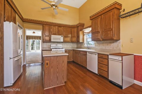 Tiny photo for 105 W Melbourne Rd, Oak Ridge, TN 37830 (MLS # 1319206)