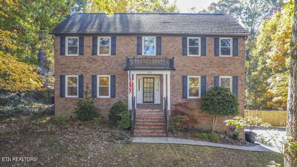 Photo of 308 Timberhill Court, Knoxville, TN 37934 (MLS # 1321213)