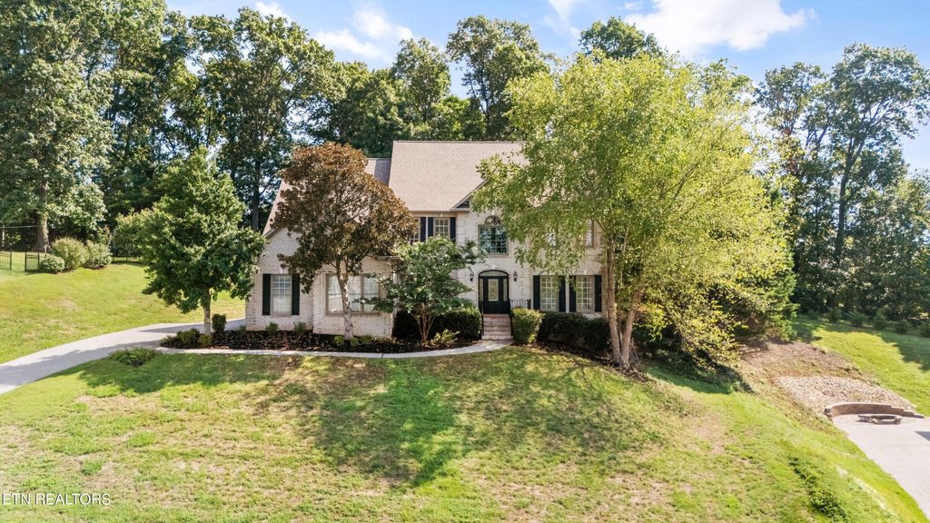 Photo of 624 Valley Hill Lane, Knoxville, TN 37922 (MLS # 1312591)
