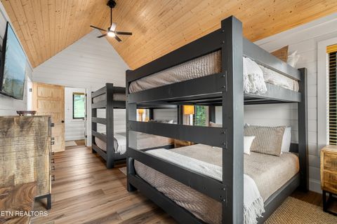 Tiny photo for 855 Deer Path LN Ln, Gatlinburg, TN 37738 (MLS # 1319166)
