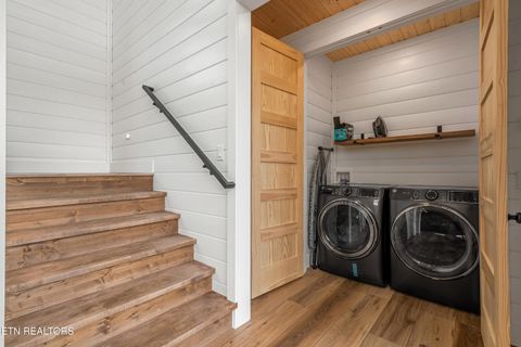 Tiny photo for 855 Deer Path LN Ln, Gatlinburg, TN 37738 (MLS # 1319166)