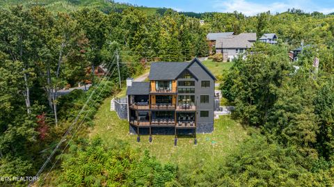 Tiny photo for 855 Deer Path LN Ln, Gatlinburg, TN 37738 (MLS # 1319166)
