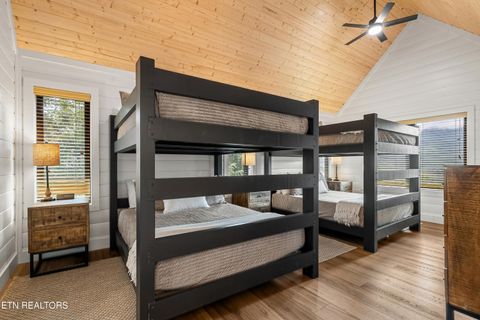 Tiny photo for 855 Deer Path LN Ln, Gatlinburg, TN 37738 (MLS # 1319166)