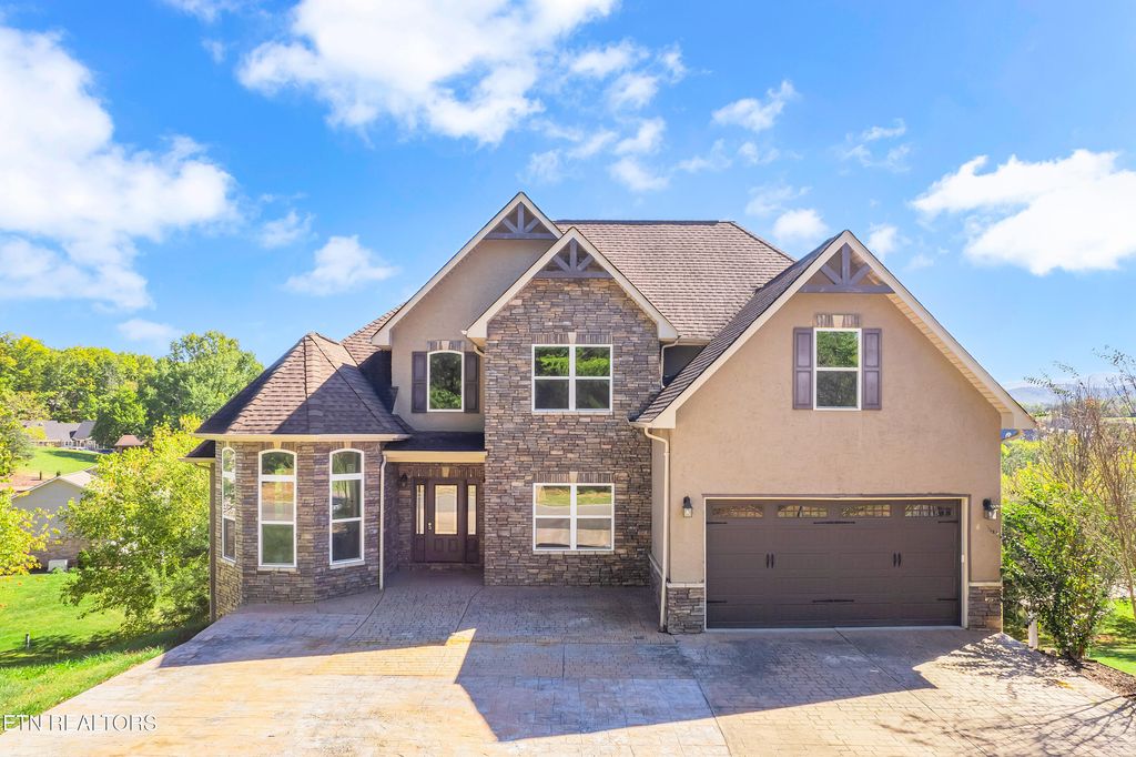 Photo of 1202 Foxwood Drive, Sevierville, TN 37862 (MLS # 1319615)