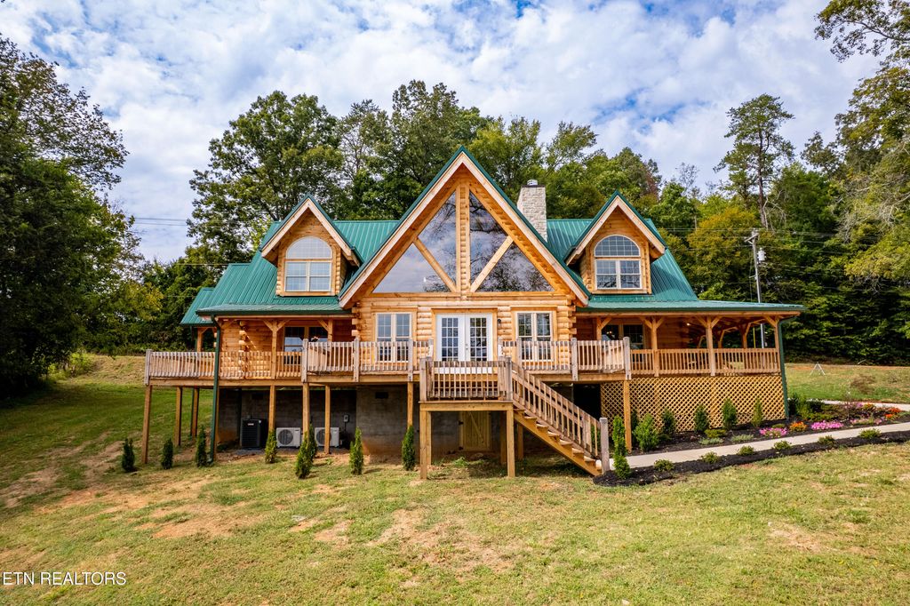 Photo of 1607 Chota Rd, Maryville, TN 37803 (MLS # 1316598)