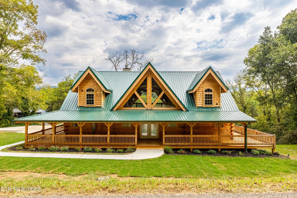 Photo of 1607 Chota Rd, Maryville, TN 37803 (MLS # 1316598)