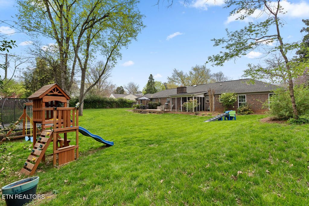 Photo of 1441 Agawela Ave, Knoxville, TN 37919 (MLS # 1334855)